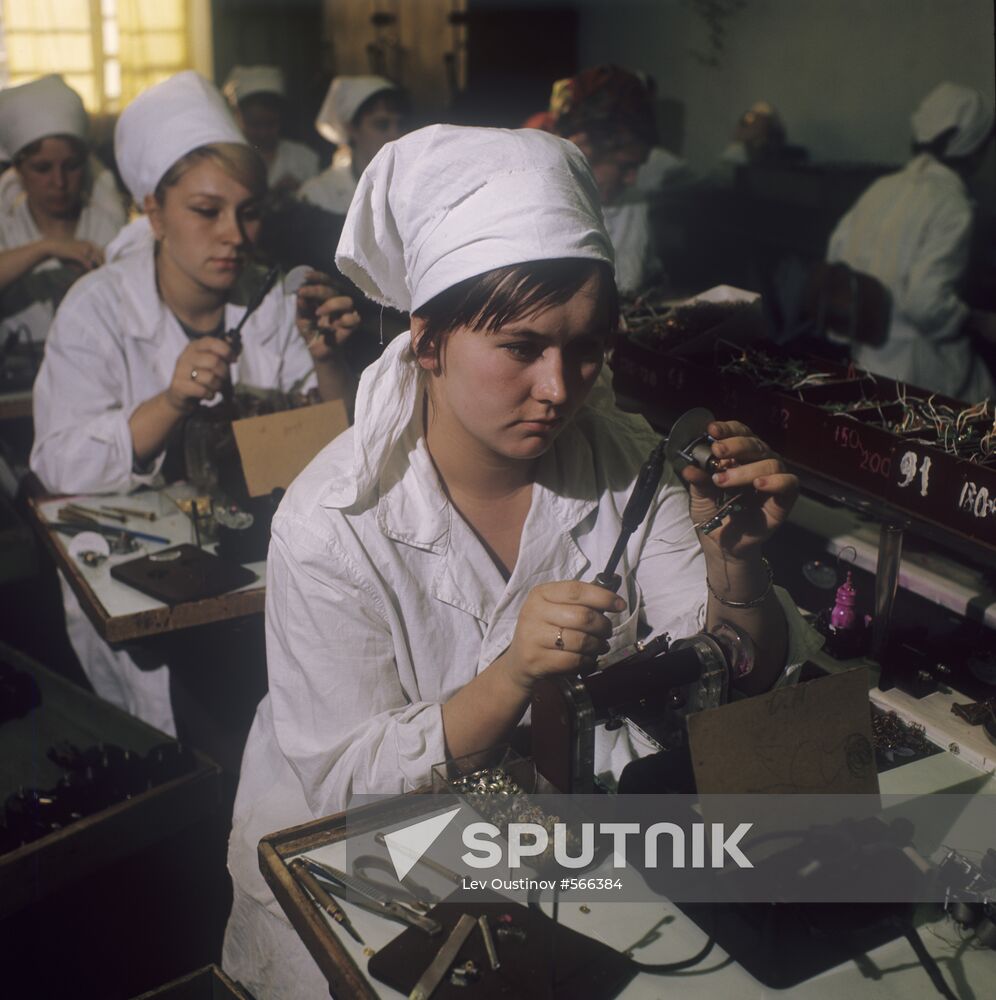 Assembly shop at Amurelektropribor plant