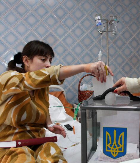 Second round of Ukrainian presidential elections