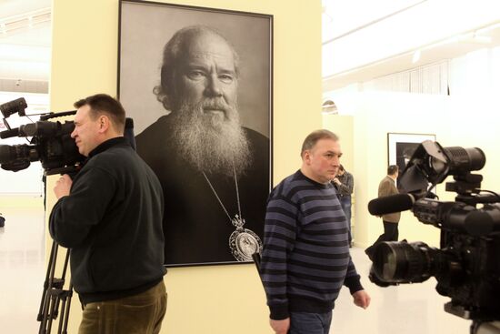 Sergey Bermeniev photo exhibition the "Eight Stars. Part II"