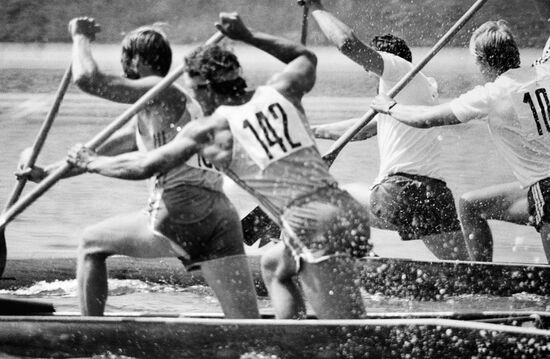 Boat racing
