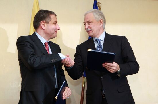 Boris Gryzlov meets with Zurab Nogaideli