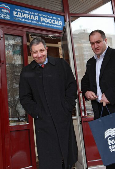 Boris Gryzlov meets with Zurab Nogaideli