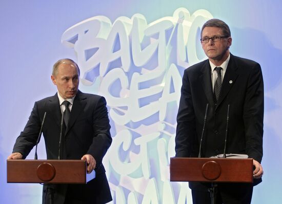 Russian and Finish prime ministers' news conference
