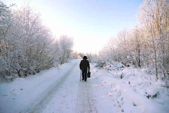 Road to Veteran's home in Veliky Novgorod