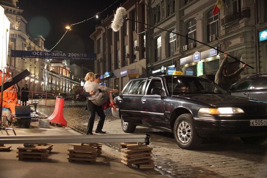 Scene from Love in the Big City-2 movie