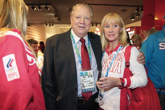 Vitaly Smirnov, Oksana Pushkina