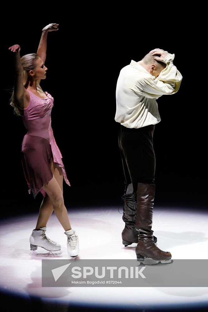 Alexander Zhulin, Natalya Mikhailova