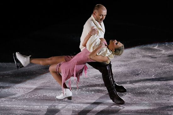 Alexander Zhulin, Natalya Mikhailova