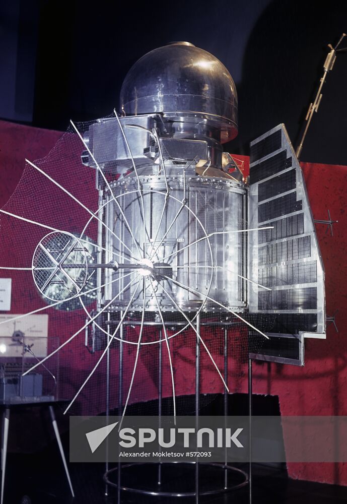Venera-1 robotic probe