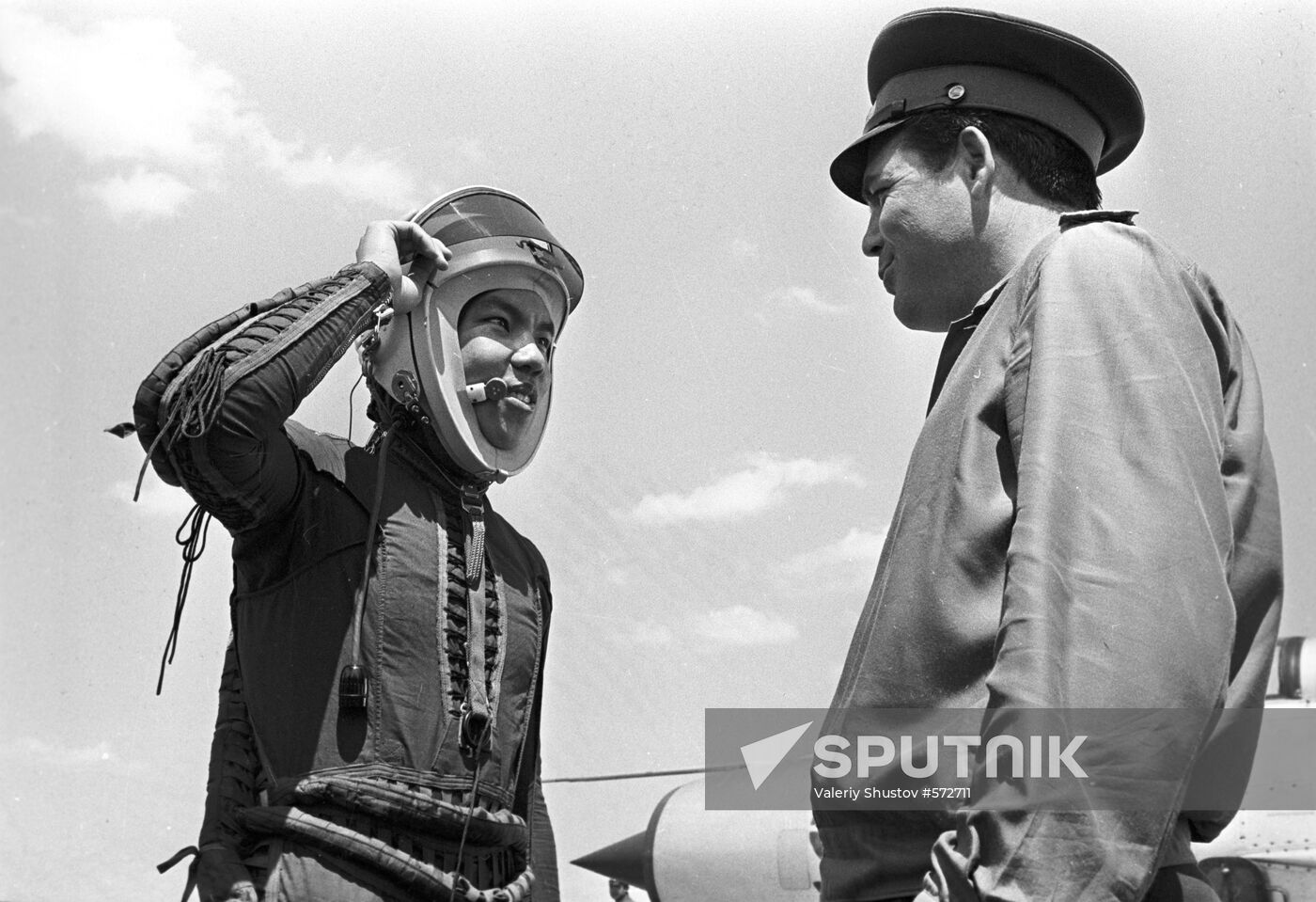 Vietnamese pilots undergo training in USSR