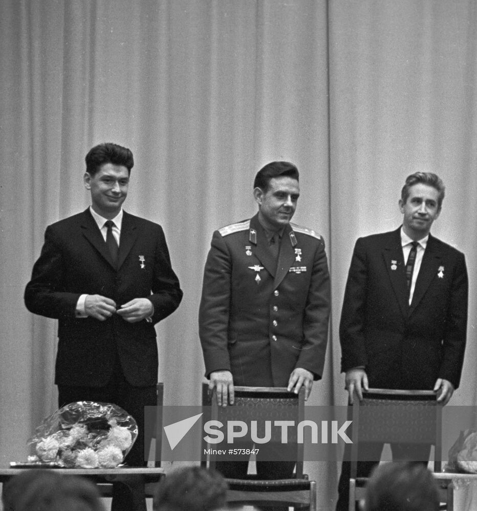 Boris Yegorov, Vladimir Komarov, Konstantin Feoktistov
