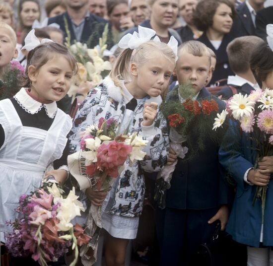 First grade pupils