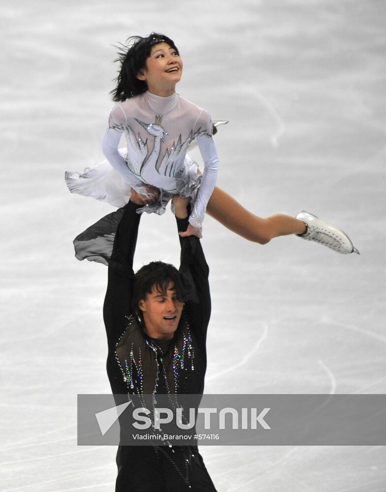 Yuko Kawaguti and Alexander Smirnov