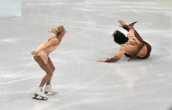 Mariya Mukhortova and Maksim Trankov