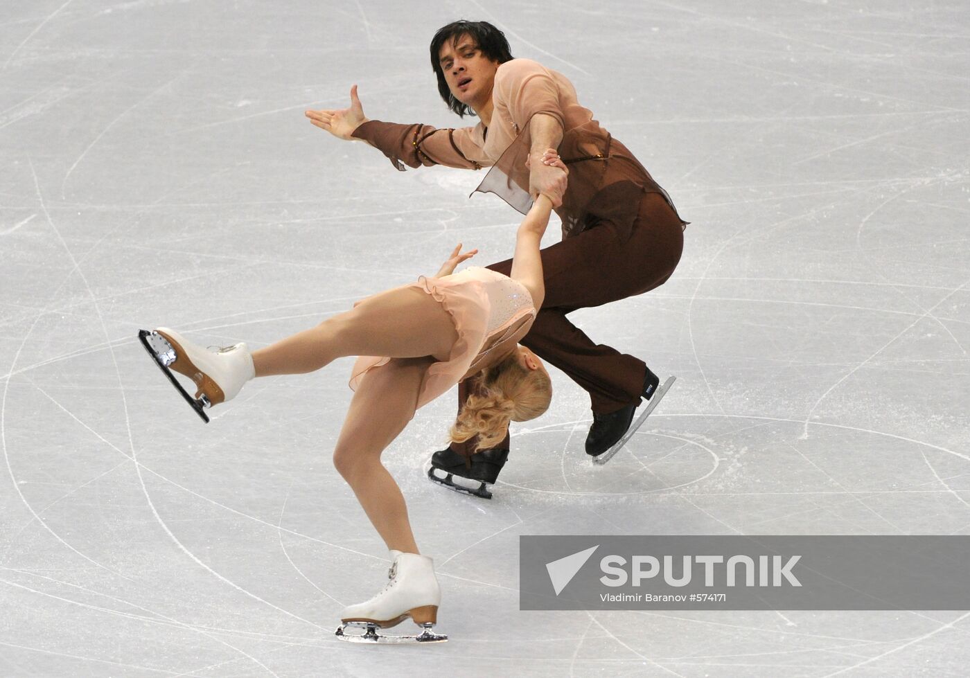 Mariya Mukhortova and Maksim Trankov