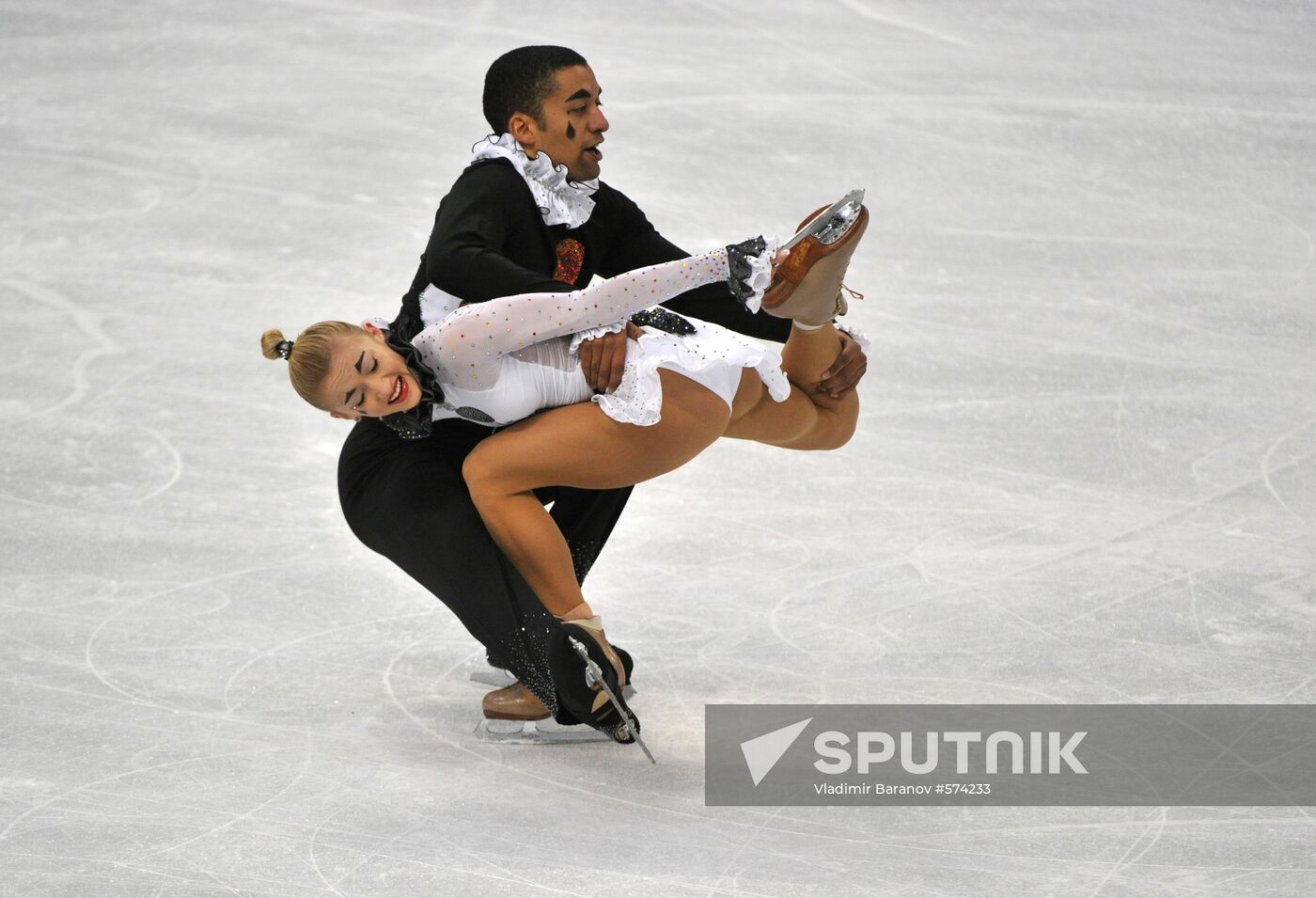 Alyona Savchenko and Robin Szolkowy