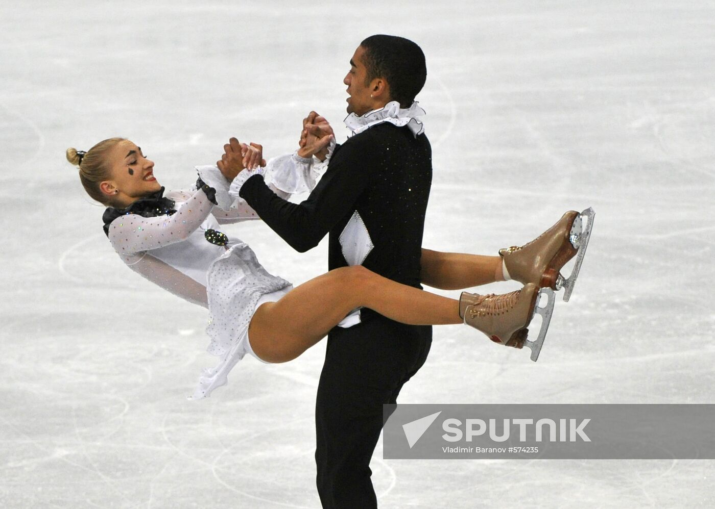 Alyona Savchenko and Robin Szolkowy