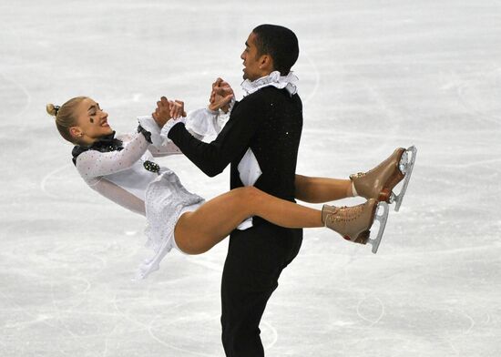 Alyona Savchenko and Robin Szolkowy