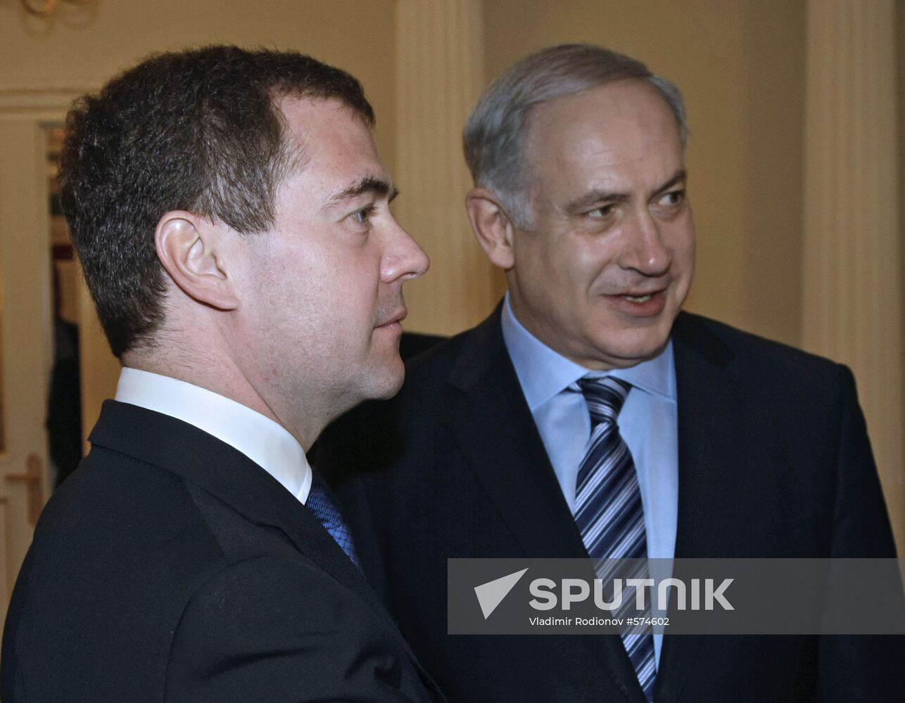 Dmitry Medvedev and Benjamin Netanyahu