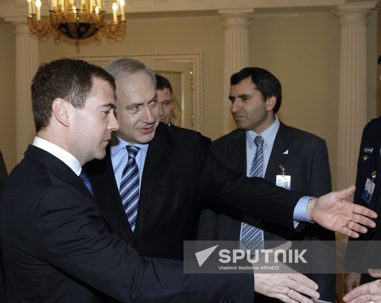 Dmitry Medvedev and Benjamin Netanyahu