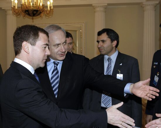Dmitry Medvedev and Benjamin Netanyahu