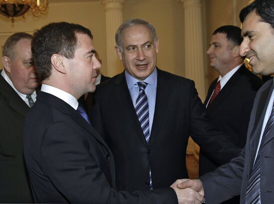 Dmitry Medvedev and Benjamin Netanyahu