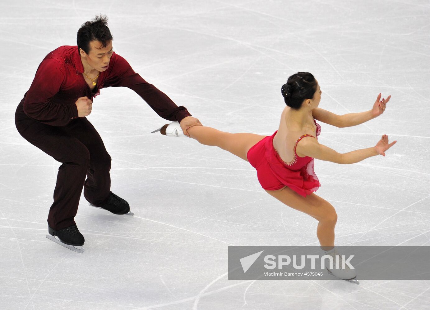 Shen Xue and Zhao Hongbo. China