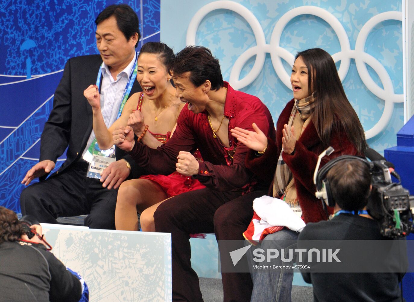 Shen Xue and Zhao Hongbo. China