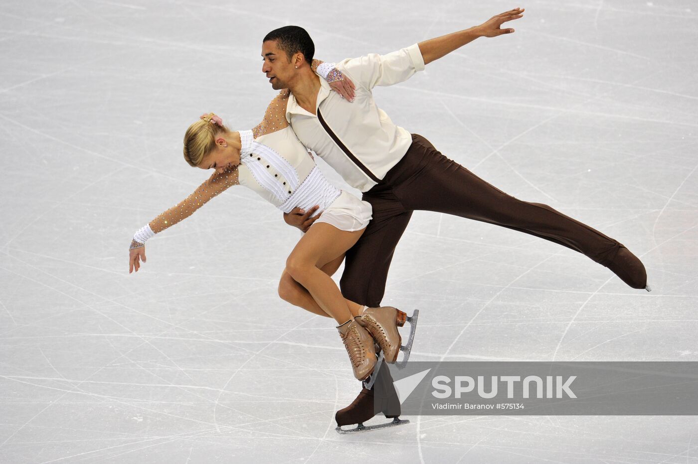 Alyona Savchenko and Robin Szolkowy. Germany