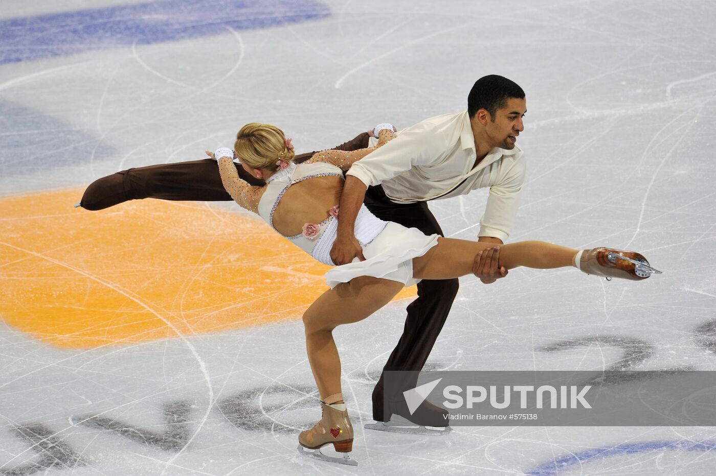 Alyona Savchenko and Robin Szolkowy. Germany