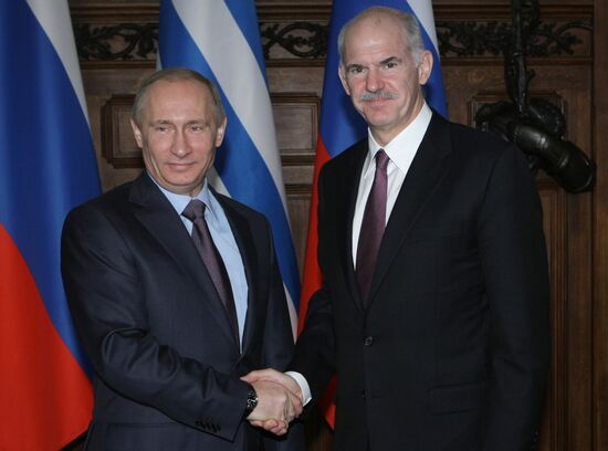 Vladimir Putin meets with George Papandreou