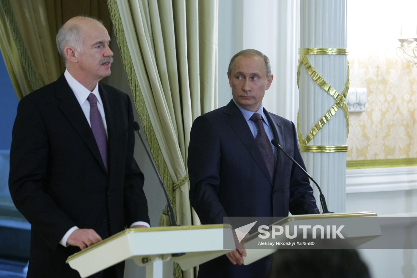 News conference with Vladimir Putin and George Papandreou
