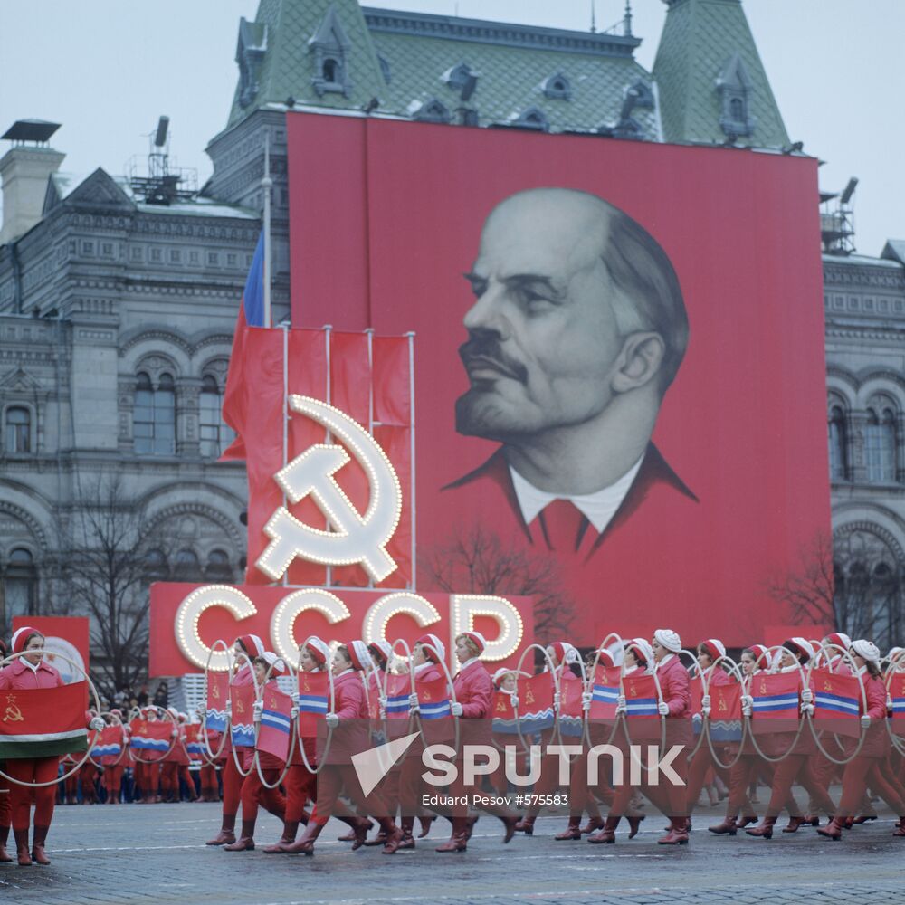 Parade of sportsmen