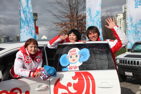 Alexander Smirnov, Yuko Kavaguti and Tamara Moskvina