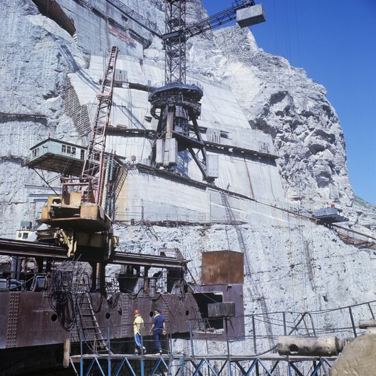 Construction of Chirkei hydropower plant