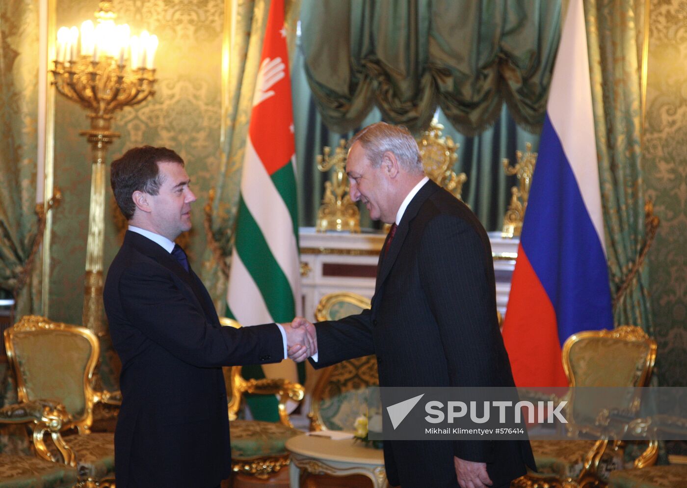 Dmitry Medvedev and Sergei Bagapsh