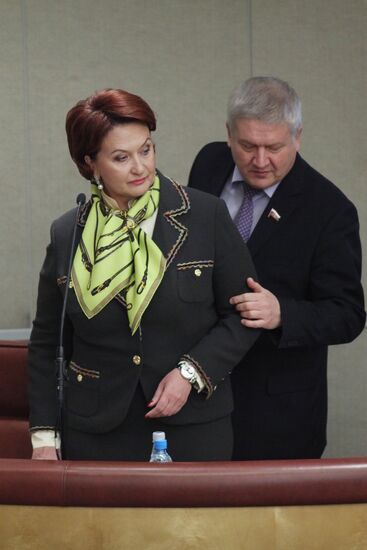 Yelena Skrynnik, Valentin Denisov