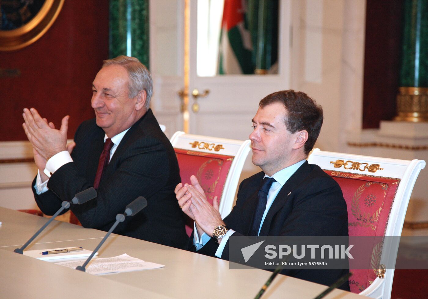 Dmitry Medvedev meets with Sergei Bagapsh