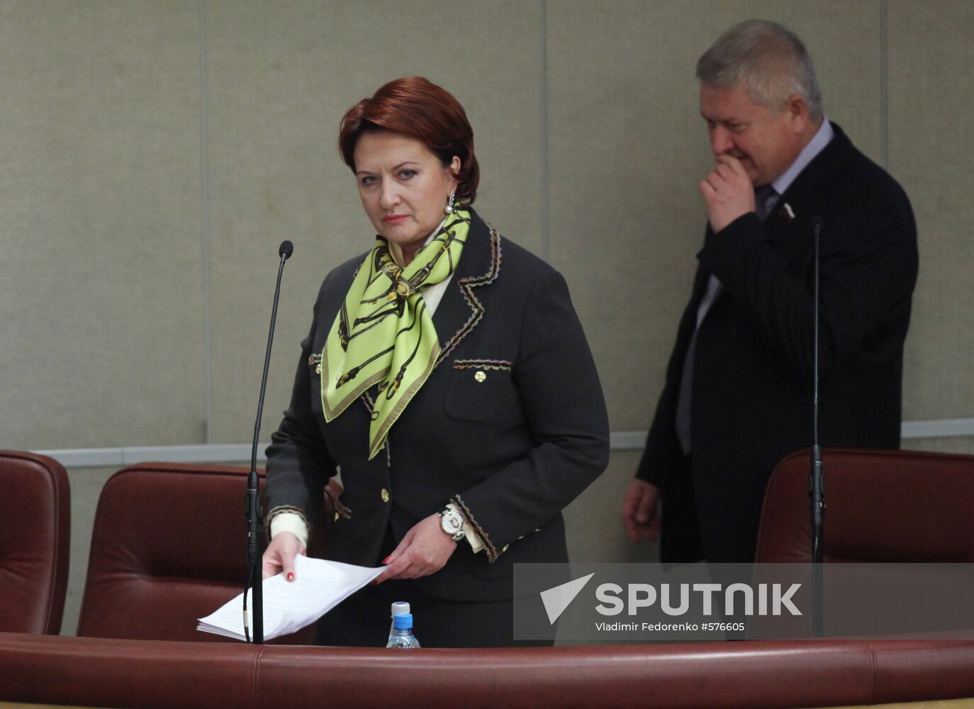 Yelena Skrynnik, Valentin Denisov