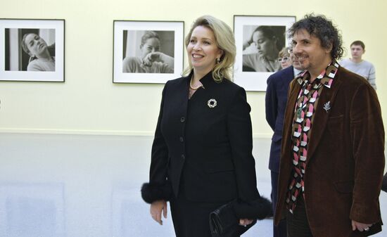 Svetlana Medvedeva attends Sergei Bermenyev's photo exhibition