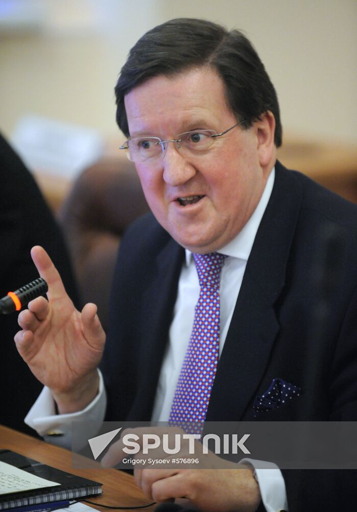 Former UK defense secretary George Robertson delivers lecture