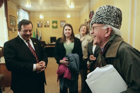 Nurdi Nukhadzhiyev, Jo Swinson, Frank Judd