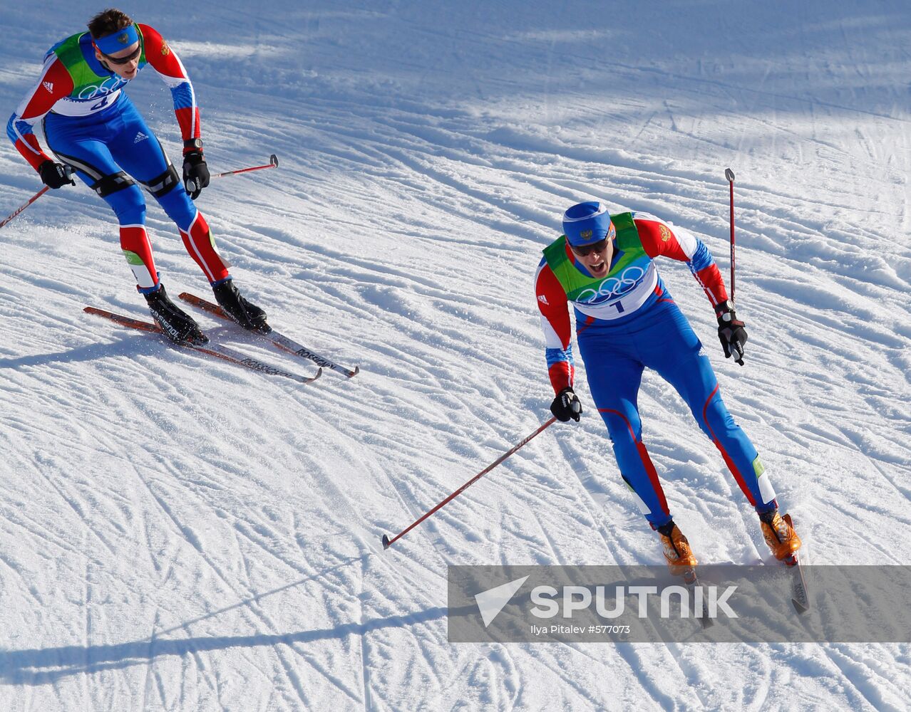 Alexander Panzhinskiy, Nikita Kryukov