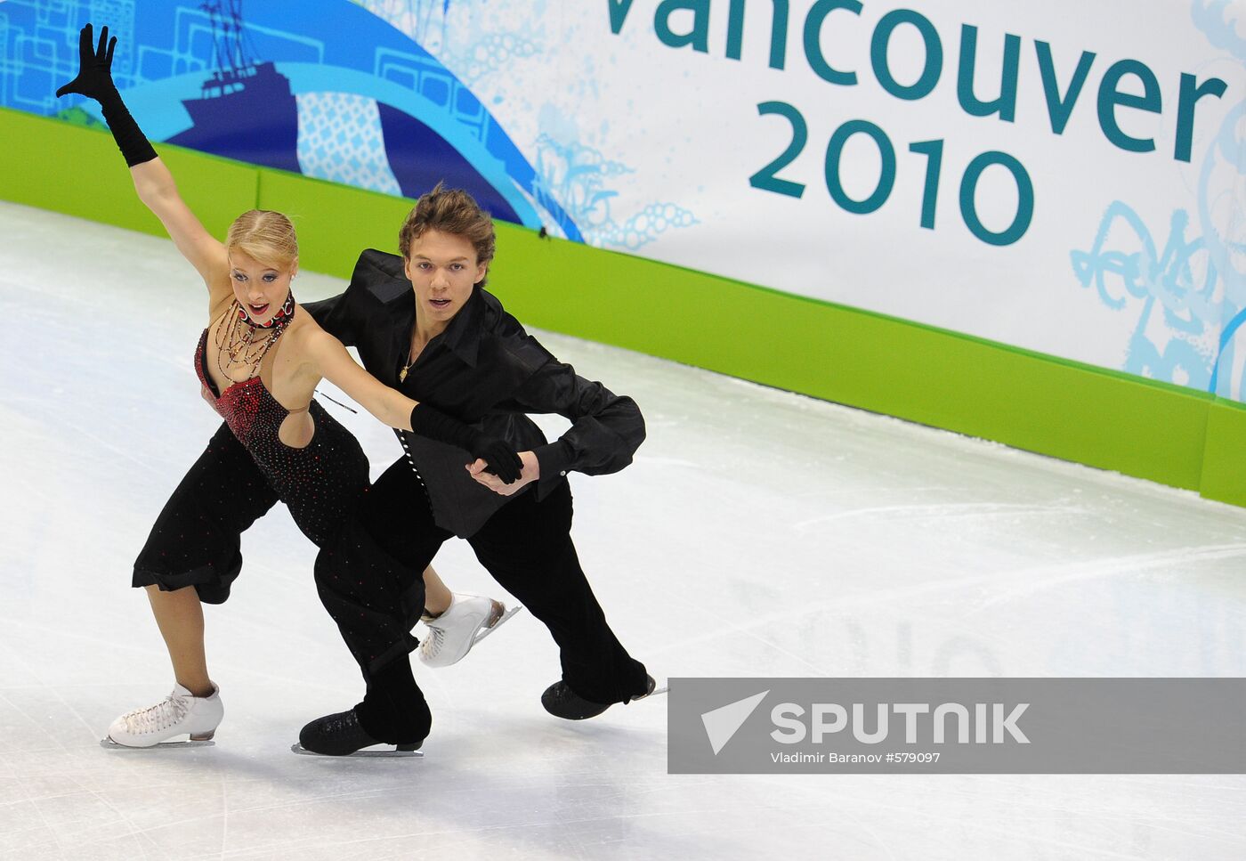 Yekaterina Bobrova, Dmitry Solovyov