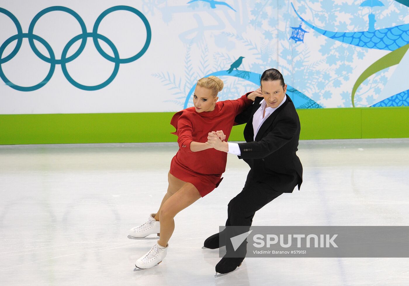 Oksana Domnina and Maxim Shabalin