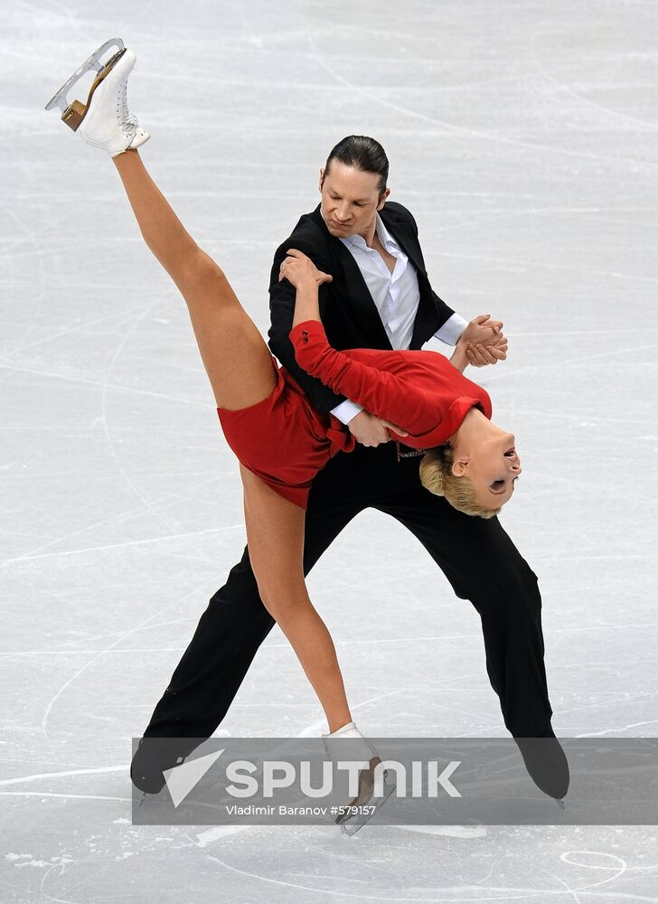 Oksana Domnina and Maxim Shabalin