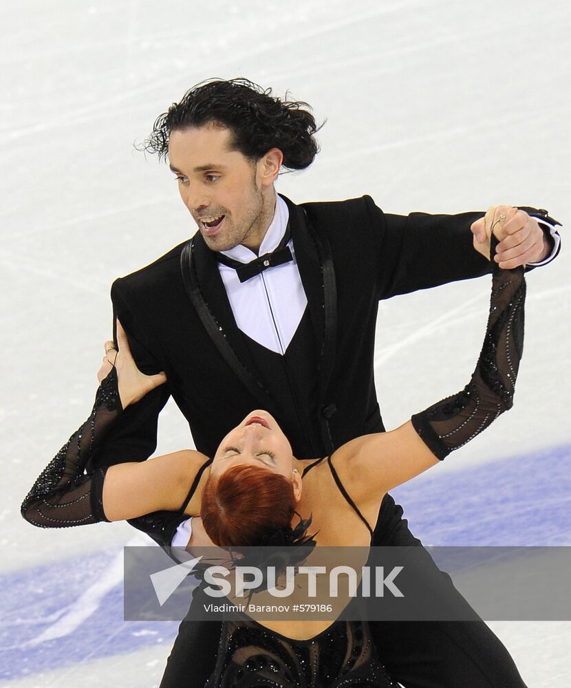 Yana Khokhlova and Sergei Novitsky