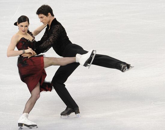 Tessa Virtue and Scott Moir