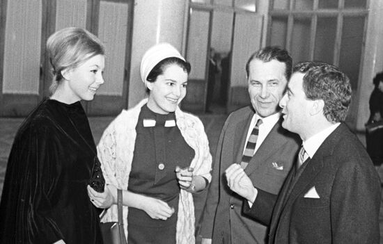 Gordana Miletic, Elina Bystritskaya, Mark Bernes…