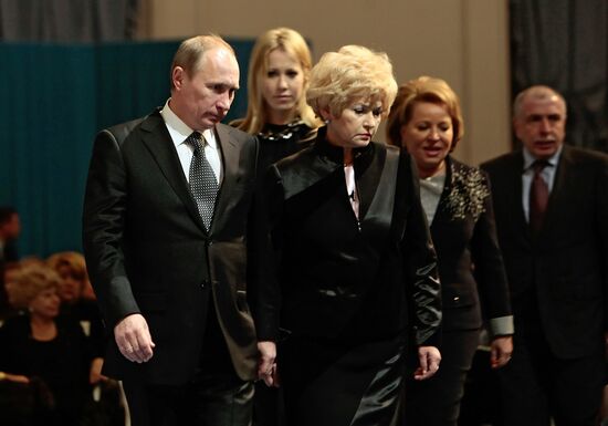 Concert marks 10th anniversary of Anatoly Sobchak's death